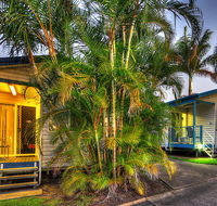 Alex Beach Cabins  Tourist Park - Southport Accommodation