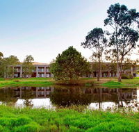 York on Lilydale Resort - Southport Accommodation