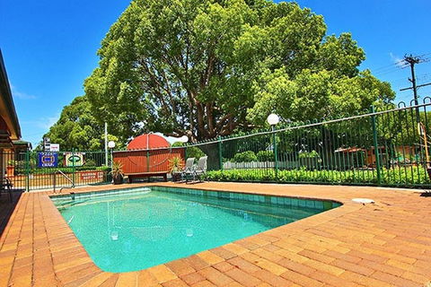 Garden City Motor Inn - Southport Accommodation 1