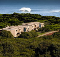 Margarets Beach Resort - Southport Accommodation