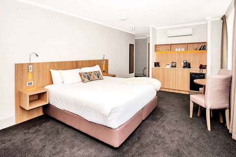 Clarion Hotel Townsville - Southport Accommodation 1