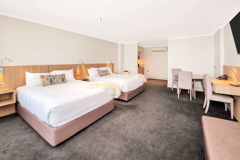 Clarion Hotel Townsville - Southport Accommodation 7