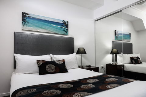 Central Holborn Apartments - Southport Accommodation 1