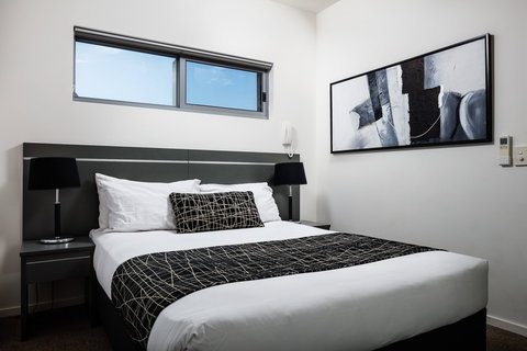 Direct Hotels - Kensington at Central - Accommodation Southport 4