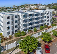 Madison Ocean Breeze - Southport Accommodation