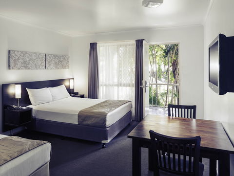 Mercure Townsville - Southport Accommodation 4