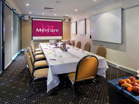 Mercure Townsville - Southport Accommodation 8