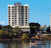 Oaks Metropole Hotel - Southport Accommodation