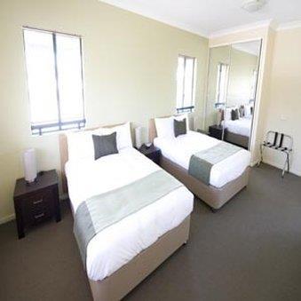 Park Regis Anchorage - Southport Accommodation 7