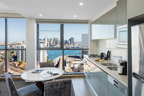 Meriton Serviced Apartments North Sydney - Southport Accommodation 6