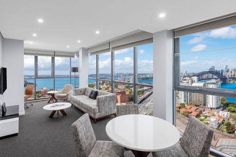 Meriton Serviced Apartments North Sydney - Southport Accommodation 15
