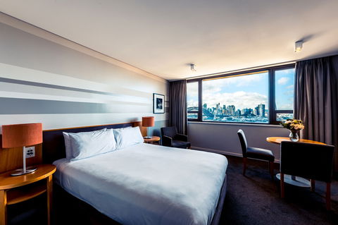 View Sydney - Southport Accommodation 3