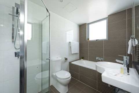 Astra Apartments North Sydney - Southport Accommodation 1