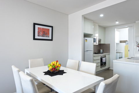 Astra Apartments North Sydney - Southport Accommodation 6