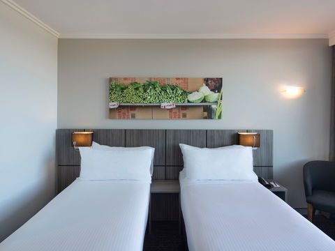 Mercure Sydney Bankstown - Southport Accommodation 5