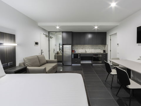 The Sebel Canberra Civic Hotel - Southport Accommodation 8