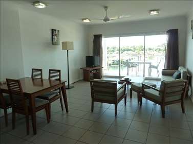 Cullen Bay Resorts - Southport Accommodation 6