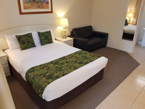 The Palms Motel, Chinchilla - Accommodation Southport 2