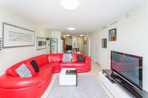 Lanai Riverside Apartments - Southport Accommodation 2