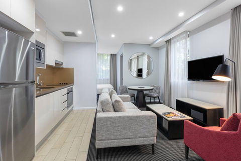 Meriton Suites North Ryde - Southport Accommodation 4