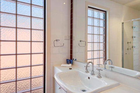 Discovery Parks Gerroa - Southport Accommodation 3