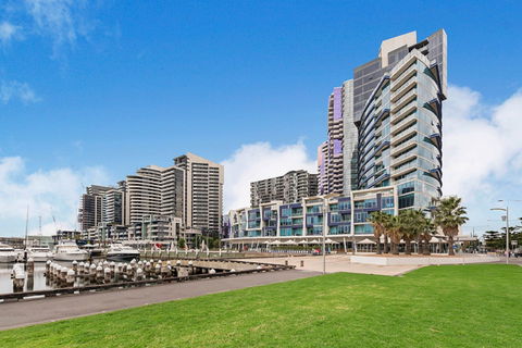 DPC New Quay - Southport Accommodation 0