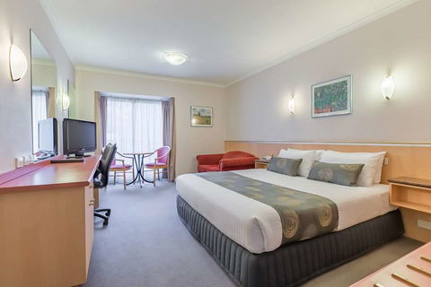 Waverley International Hotel - Southport Accommodation 0