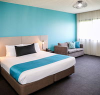 Mantra Melbourne Melton - Southport Accommodation