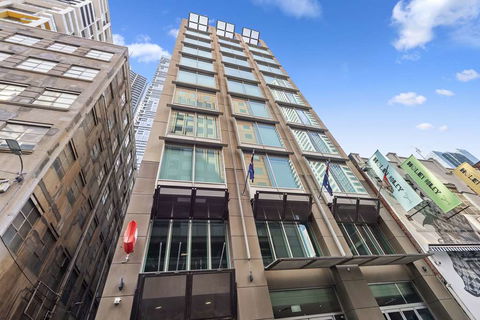 YEHS Hotel Melbourne CBD - Southport Accommodation 2