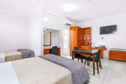 Comfort Inn & Suites Burwood - Southport Accommodation 8