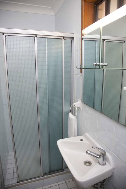 Zig Zag Motel - Accommodation Southport 8