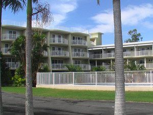Cabarita Lake Apartments - Southport Accommodation 0