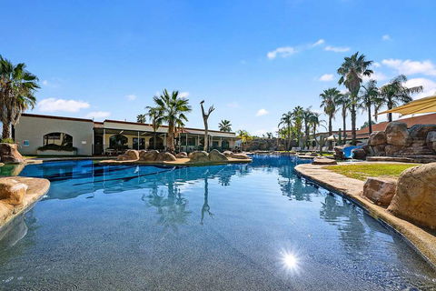 Quality Siesta Resort - Southport Accommodation 6