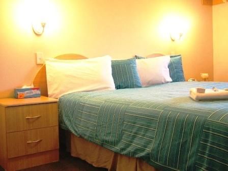 Arena Hotel - Southport Accommodation 1
