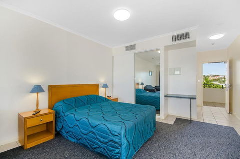 Madison Ocean Breeze - Southport Accommodation 1