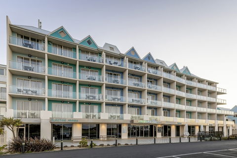 Lady Bay Resort - Southport Accommodation 0