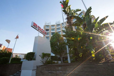 Rydges Camperdown - Southport Accommodation 0