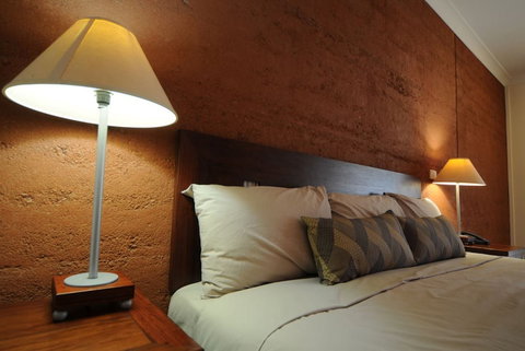 Gidgee Inn - Accommodation Southport 2