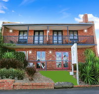 Tudor Motor Inn - Southport Accommodation