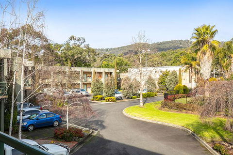 York On Lilydale Resort - Southport Accommodation 2
