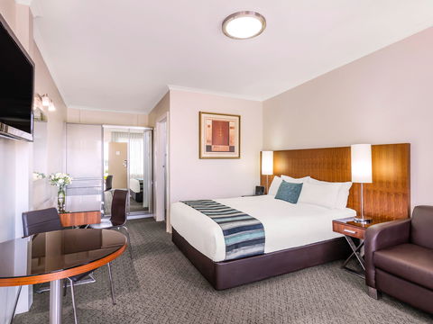 BreakFree Queanbeyan - Southport Accommodation 2