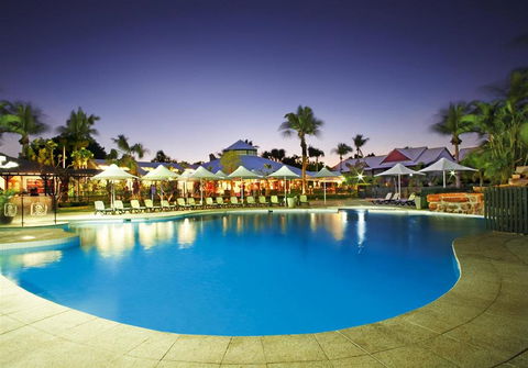 Cable Beach Club Resort - Southport Accommodation 1
