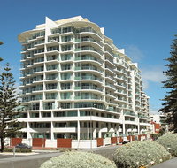 Oaks Liberty Towers - Accommodation Southport