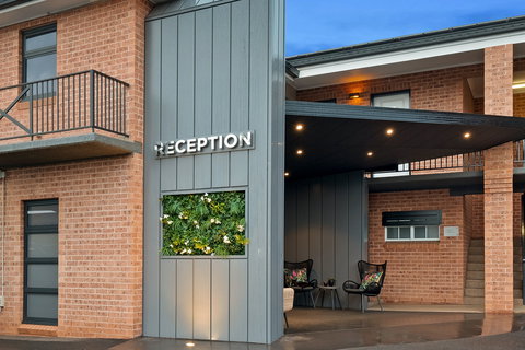 Bluegum Motel - Accommodation Southport 1