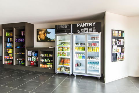 Abode Tuggeranong - Accommodation Southport 9