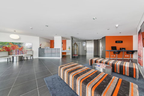 Abode Tuggeranong - Accommodation Southport 7