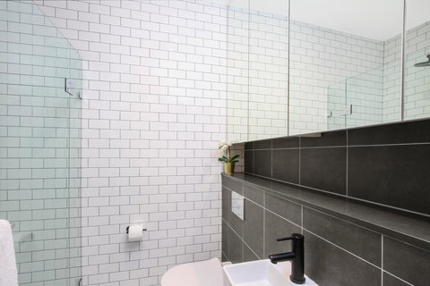 Accommodate Canberra - Parbery - Accommodation Southport 3