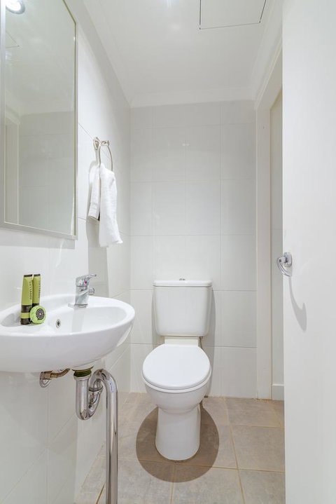 ALLARA CANBERRA - Accommodation Southport 12