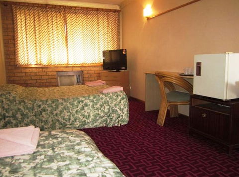 Canberra Lyneham Motor Inn - Southport Accommodation 12