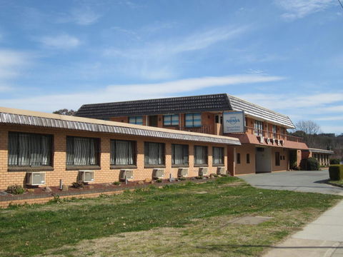 Canberra Lyneham Motor Inn - Southport Accommodation 1